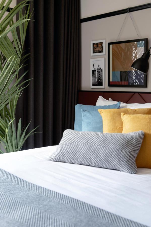 The Mont Hotel Dublin Bagian luar foto