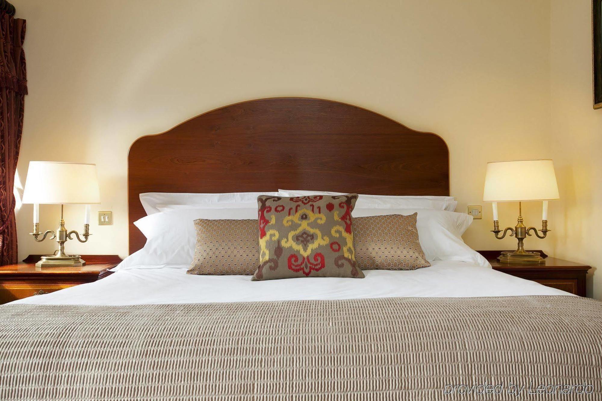 The Mont Hotel Dublin Bagian luar foto
