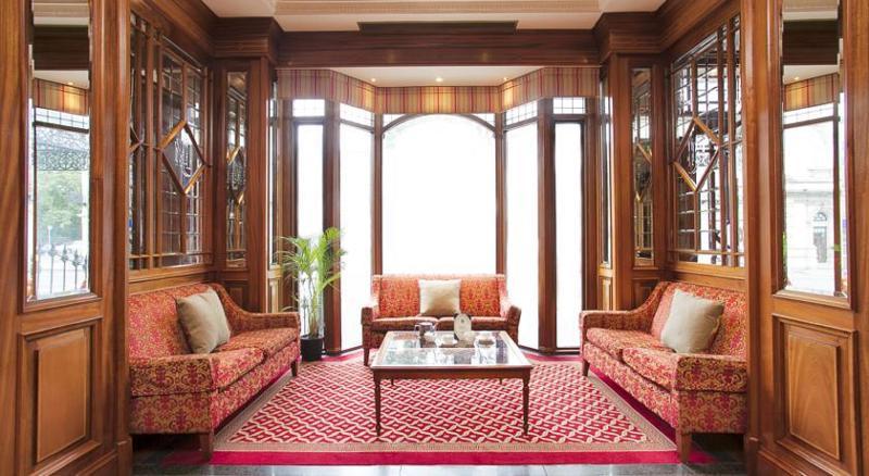 The Mont Hotel Dublin Bagian luar foto